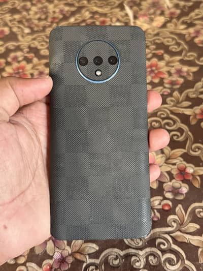 One Plus 7T (0329-0191359)