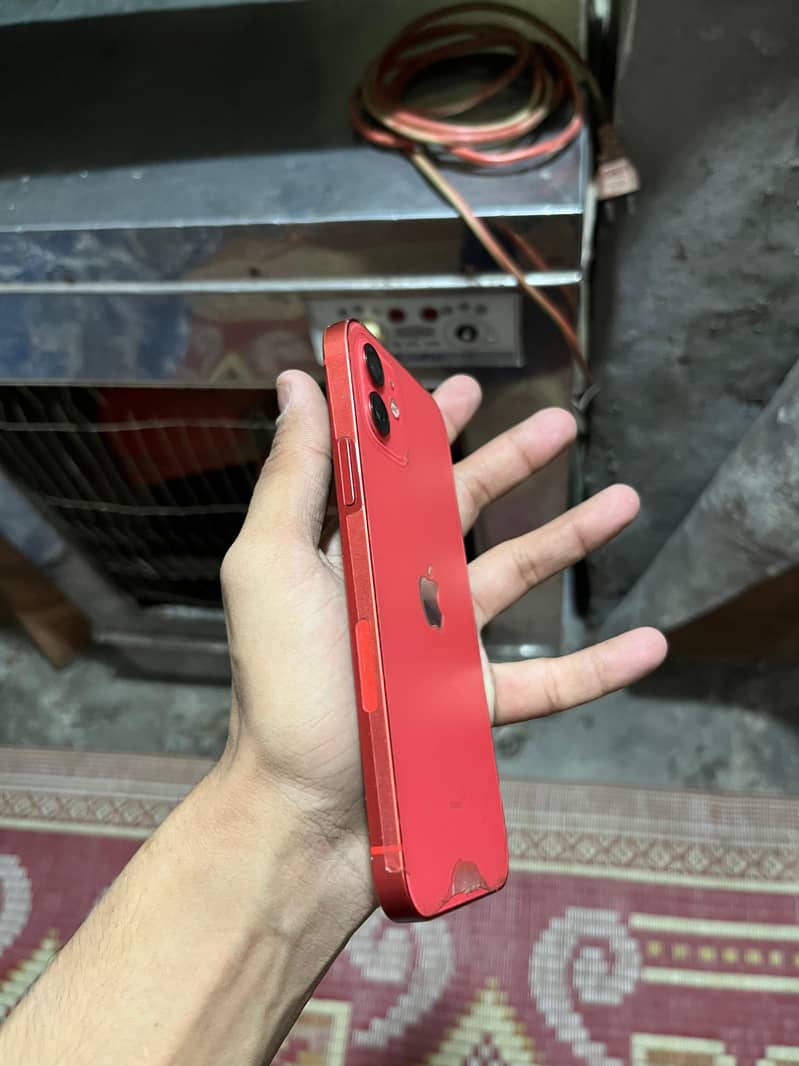 Apple iPhone 12 3