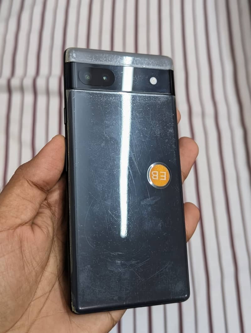 Google Pixel 6a 1