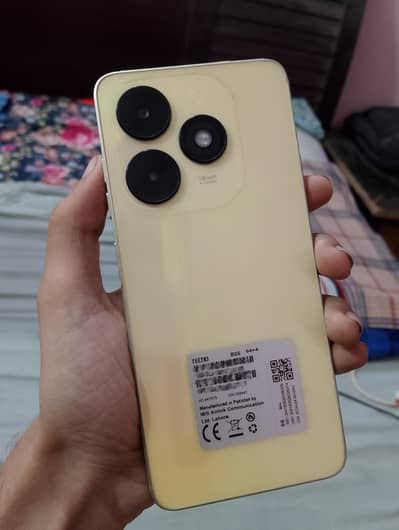 Tecno spark go 2024