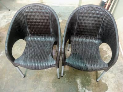 4 Chairs with Folding Table