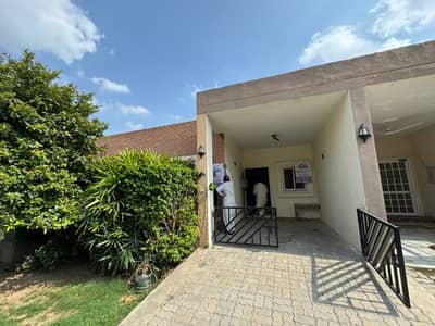 5 Marla House for rent in Bahria Town Safari villas.