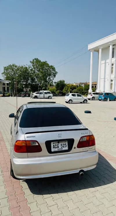 Honda Civic Oriel 1999