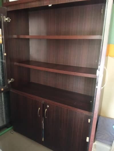 Bartan Almari for sale