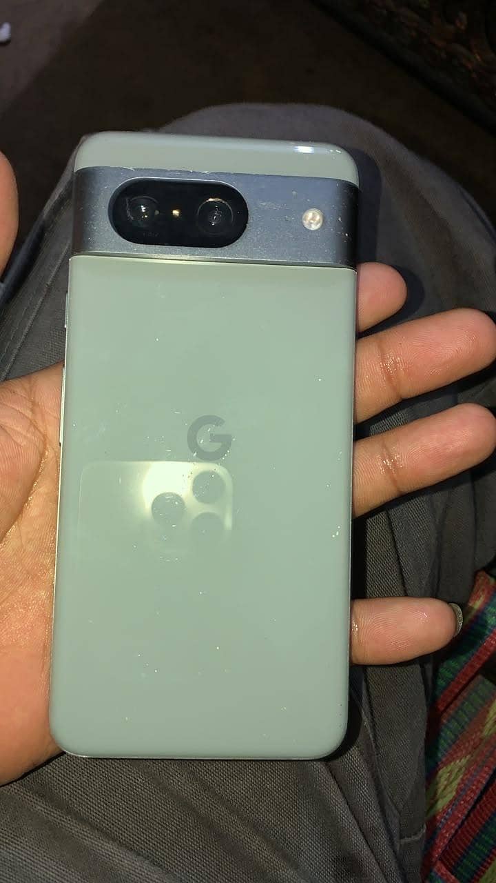 Google pixel 8 0