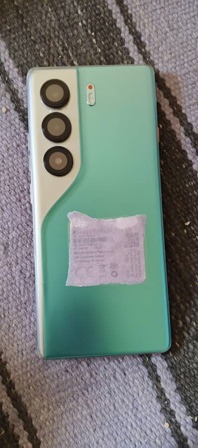 Tecno CAMON 40 Pro
