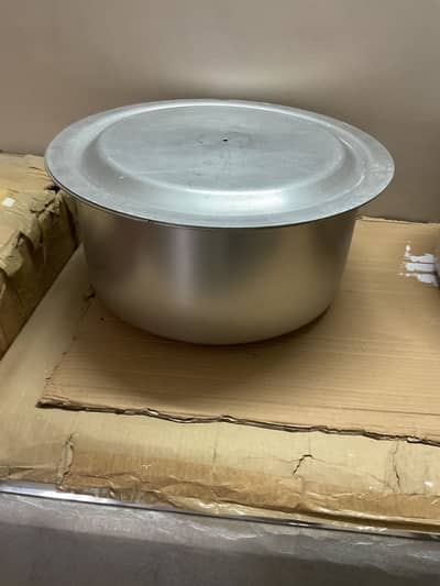 HEAVY SILVER STEEL DEIGCHA CAPACITY 5kg.