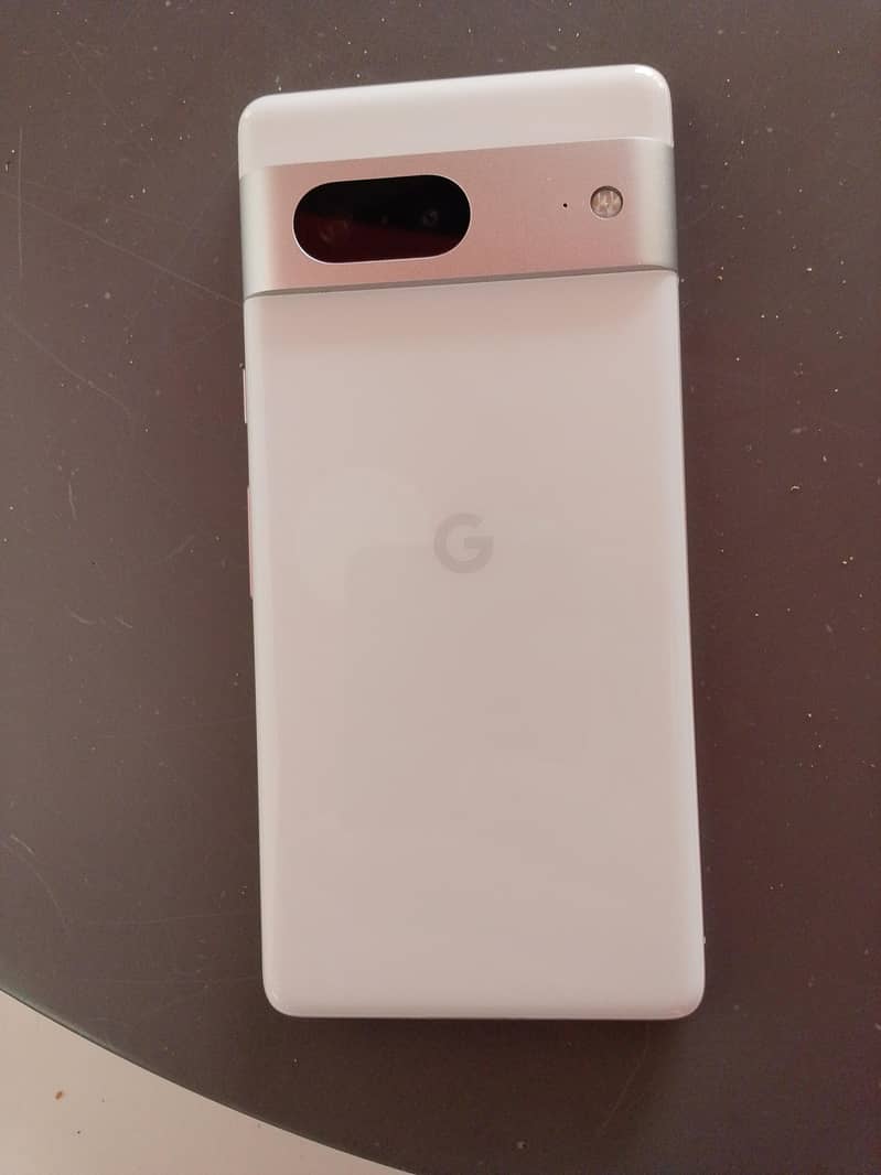 Google Pixel 7 3