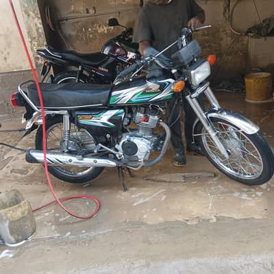 CG 125 saff conduction ha  22 ka akhari mahina ki ha