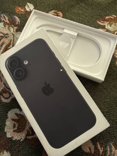 Apple iPhone 16