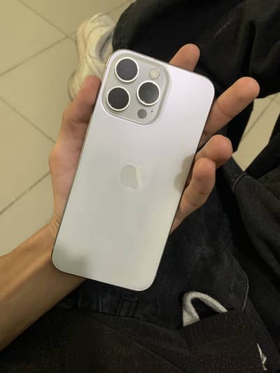 Iphone 15 pro max 256gb with box