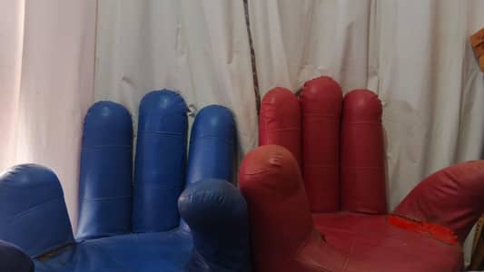 2 Hand shaped sofa for Sale
