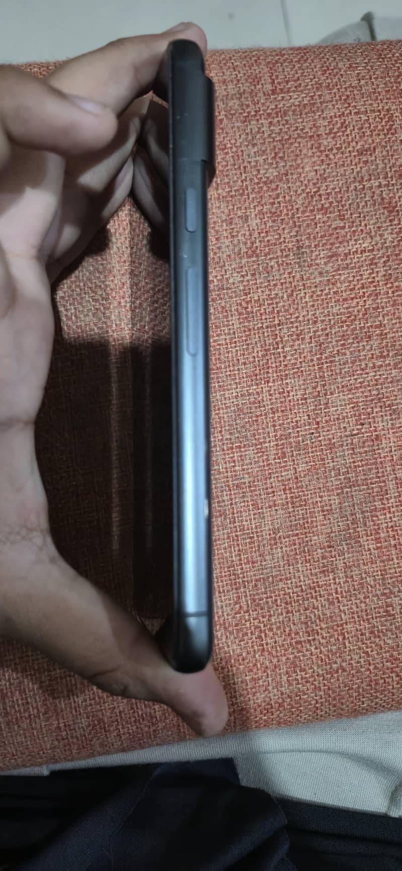 Google Pixel 8 4