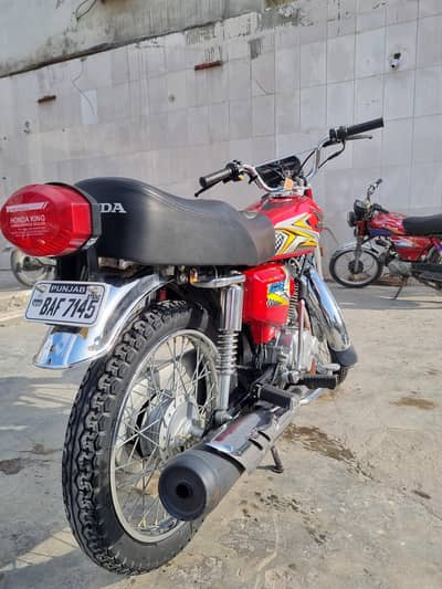 well-maintained Honda CG125 2025 in excellent condition for sale