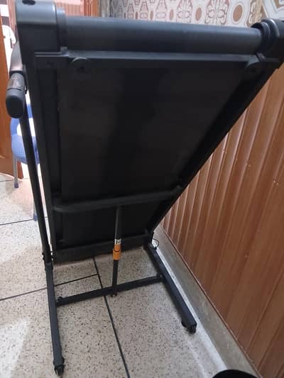 zero brand tread mill for sale in 10 /10 condition