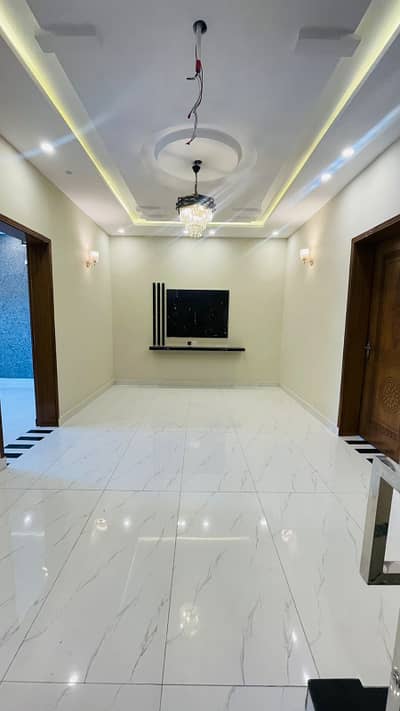 5 Marla brand new Upper Portion Available For Rent
