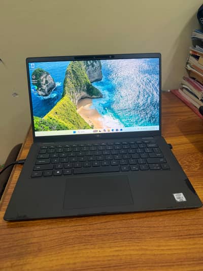 Intel Core i7-10610U (10th Gen) Processor. 16GB RAM  16GB RAM