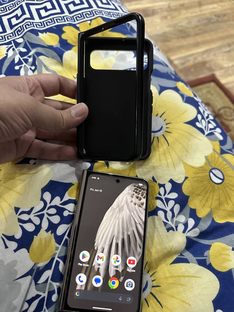 Google Pixel Fold 2