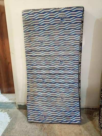 Mattress single bed