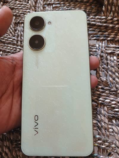 Vivo Y03