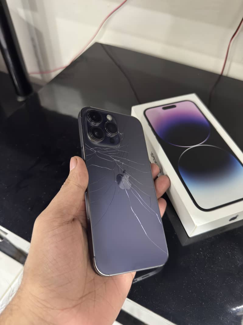 Apple iPhone 14 Pro Max 3