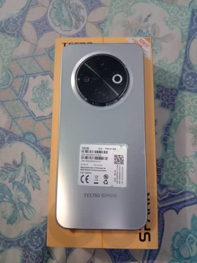Tecno SPARK 30C