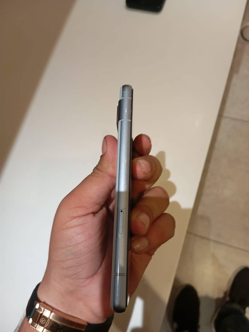 Google Pixel 7a 2