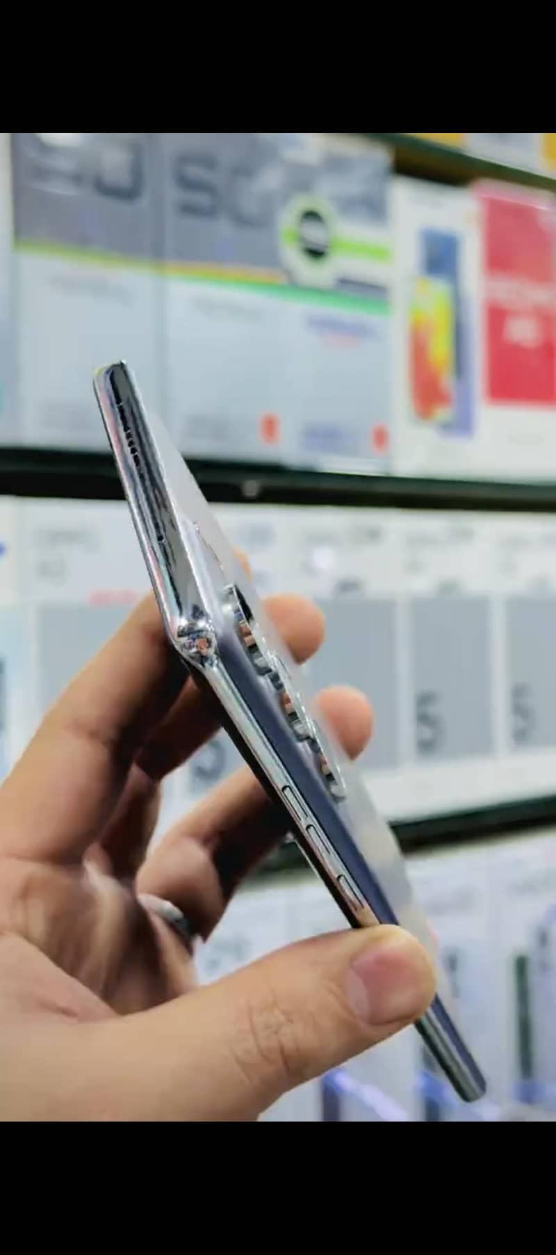 Tecno CAMON 40 Pro 1