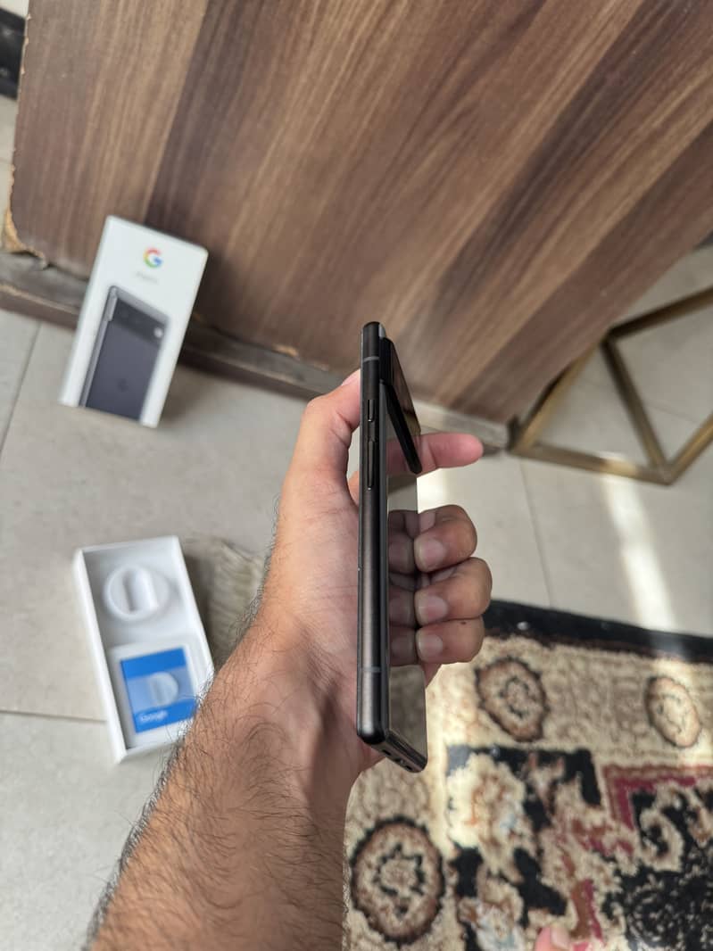 Google Pixel 6 5