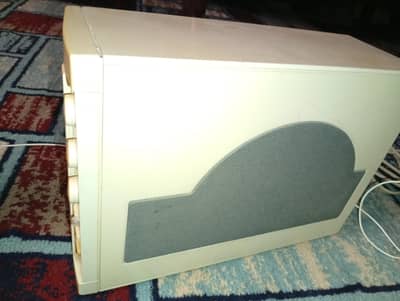 Speakers with woofers