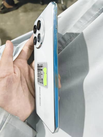 Tecno spark 30 pro