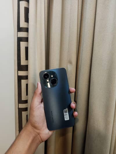 Tecno Spark Go 1