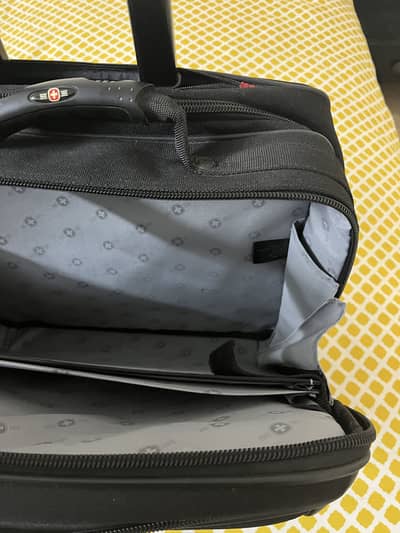 Swiss Gear Laptop / Luggage Bag UK