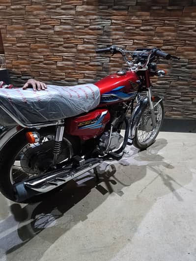 Honda 125 2024 antique piece