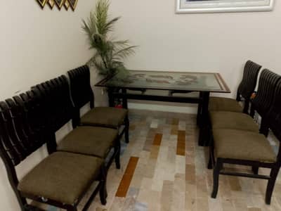 Dinningtable condition 10/10  6month use