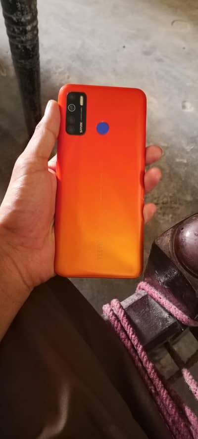 Tecno spark 5 pro
