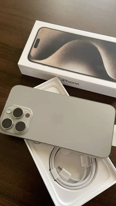 Apple iPhone 15 Pro Max