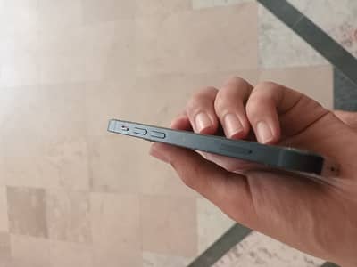 Apple iPhone 13 mini