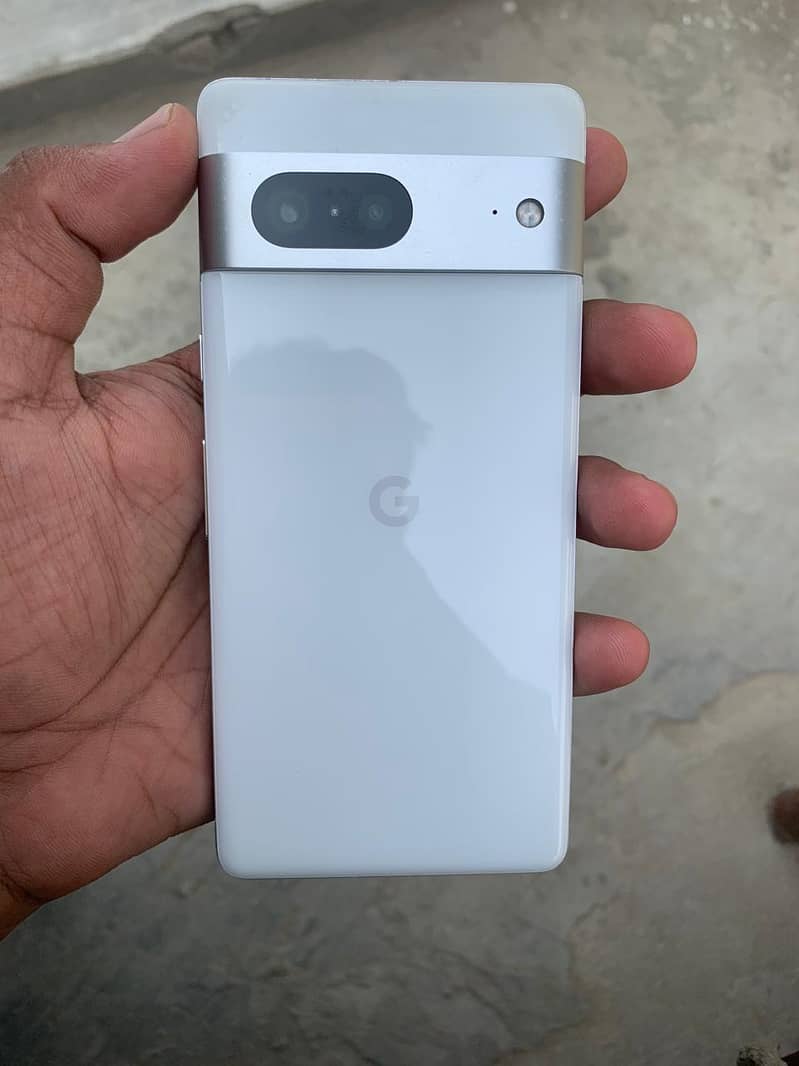 Google Pixel 7 5