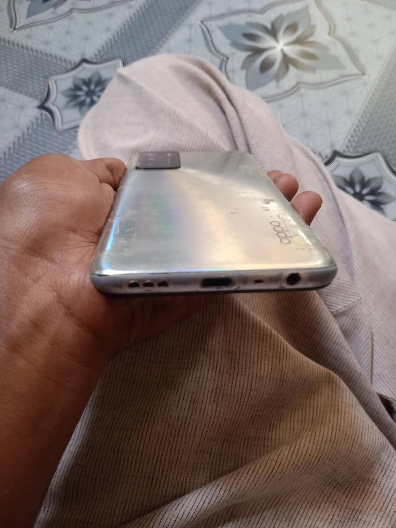 OPPO A16 4