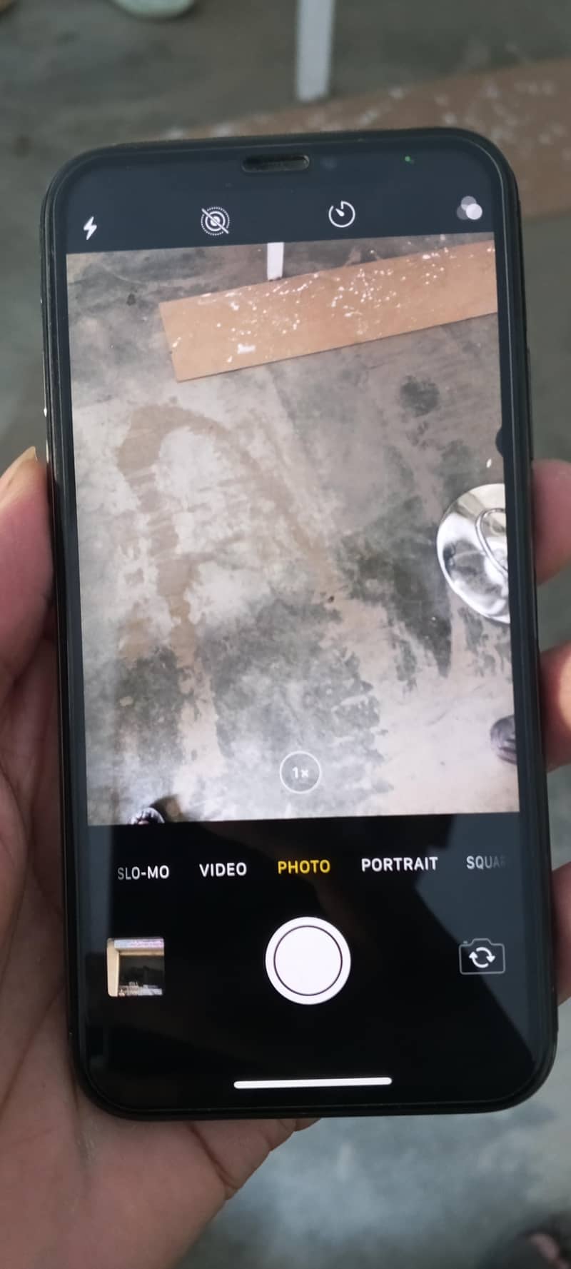 Apple iPhone X 4