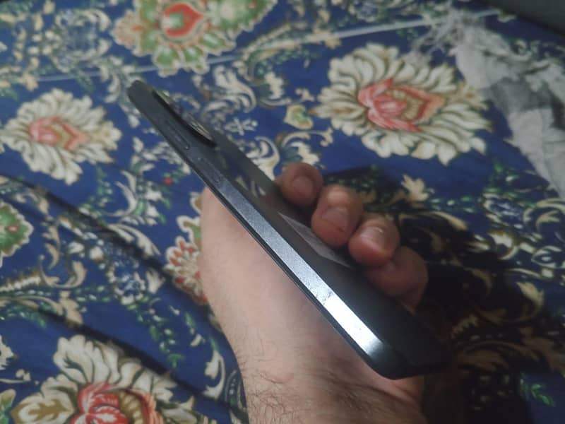 OPPO A18 0