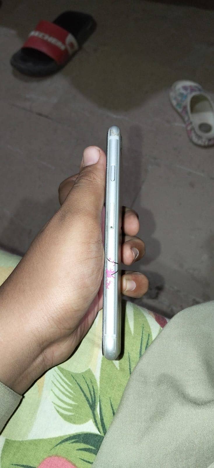 Apple iPhone 8 4