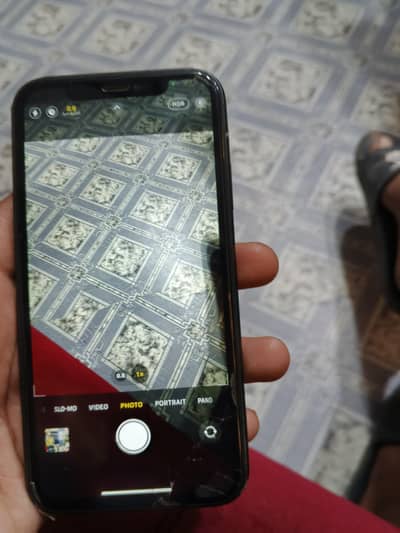 Apple iPhone 11