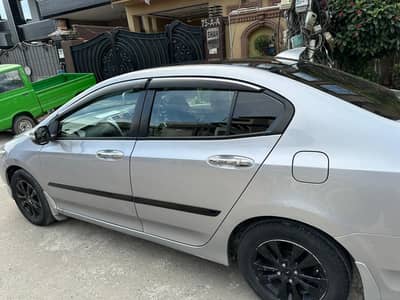 Honda City Aspire 1.5 2018 Automatic Total Geniune