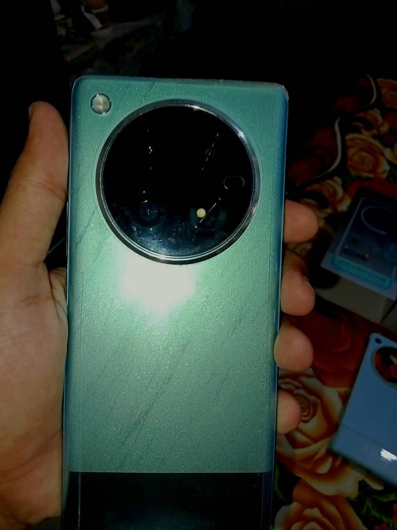 Infinix Zero 40 1