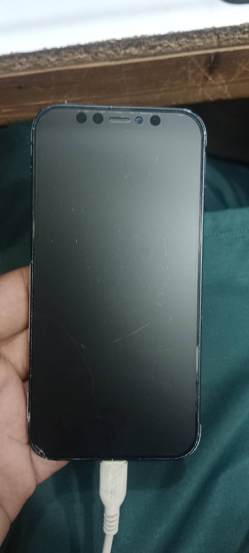 Apple iPhone 12 mini 6