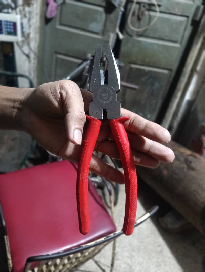 Plas tool 3