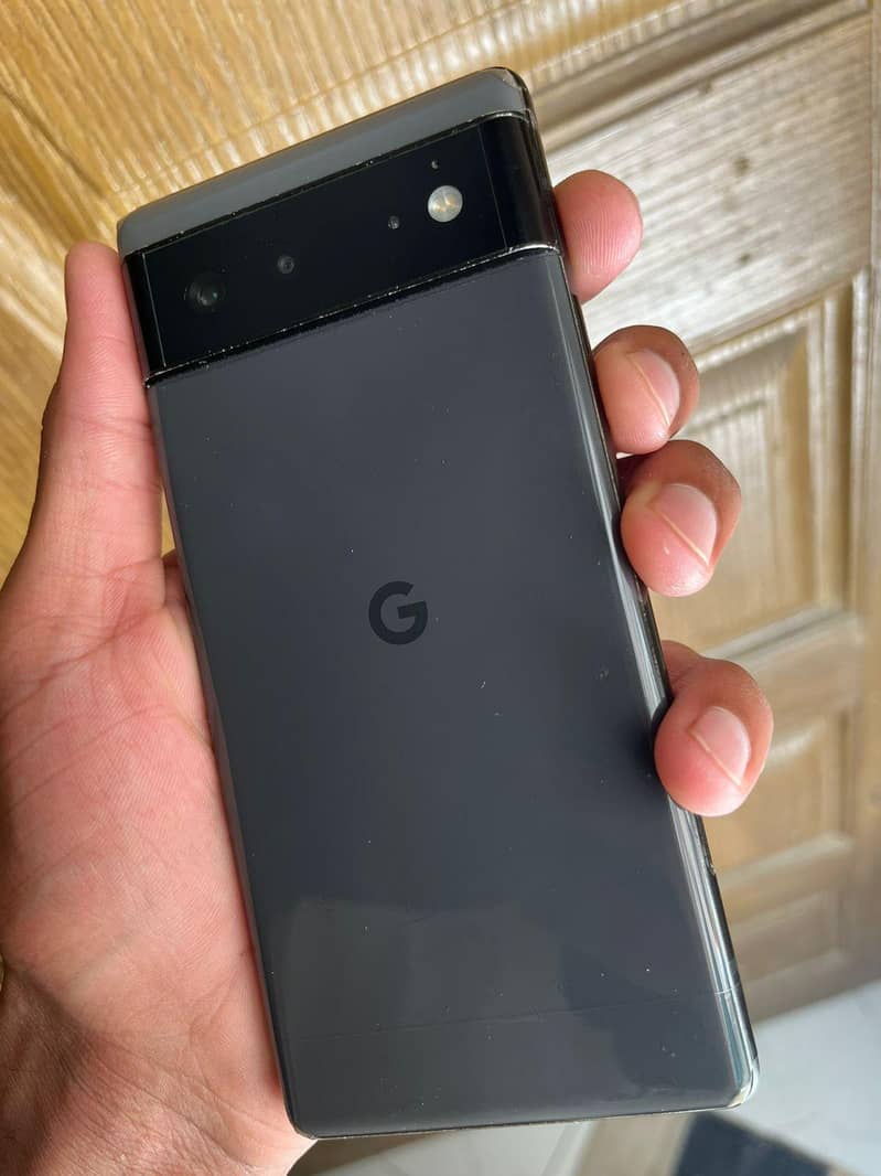 Google Pixel 6 4