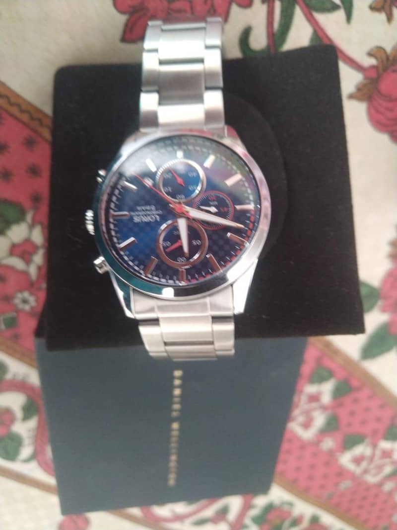 Watch 0